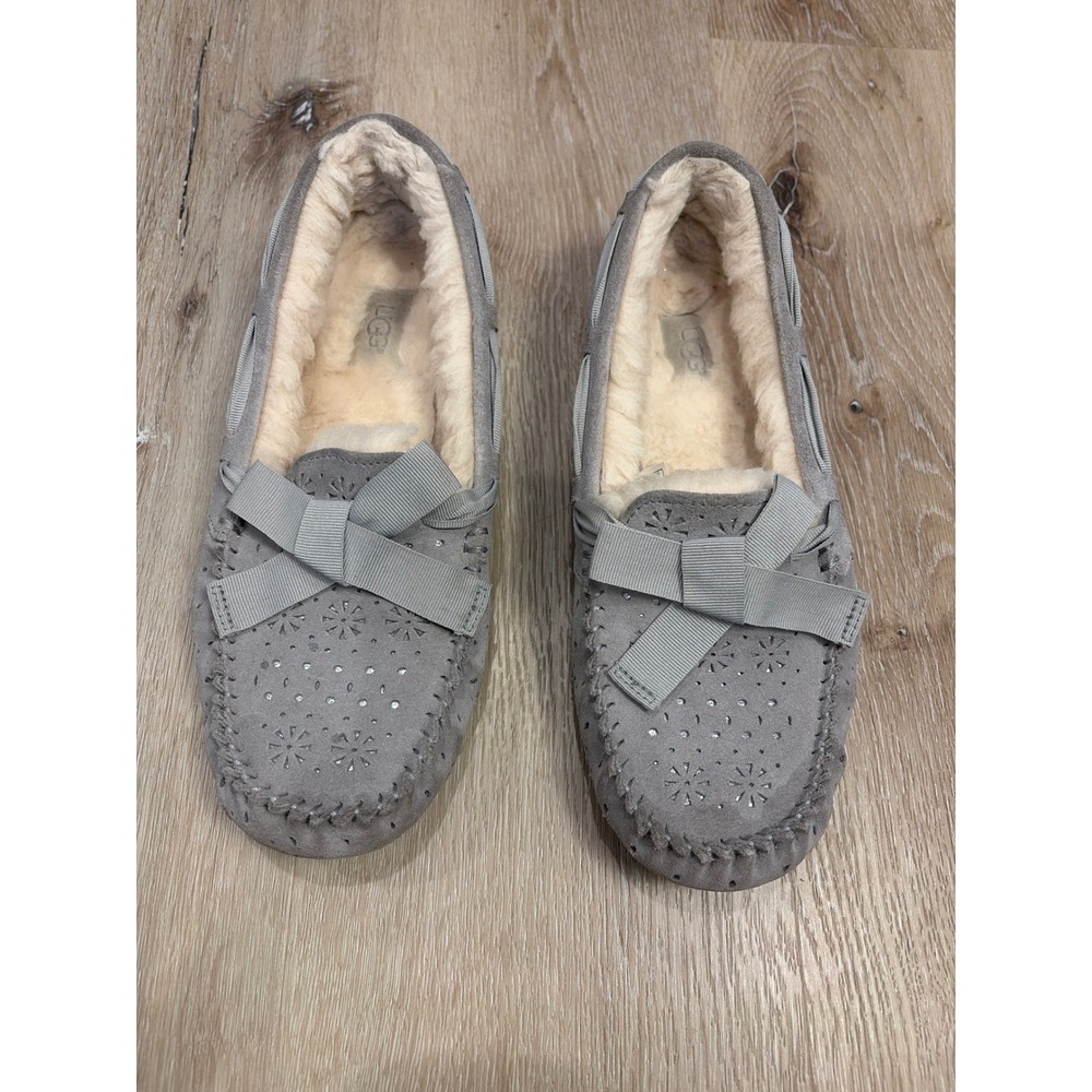 UGG Dakota Perforated Suede Moccasin Slippers Grey Bow 1020054 Women Size 10